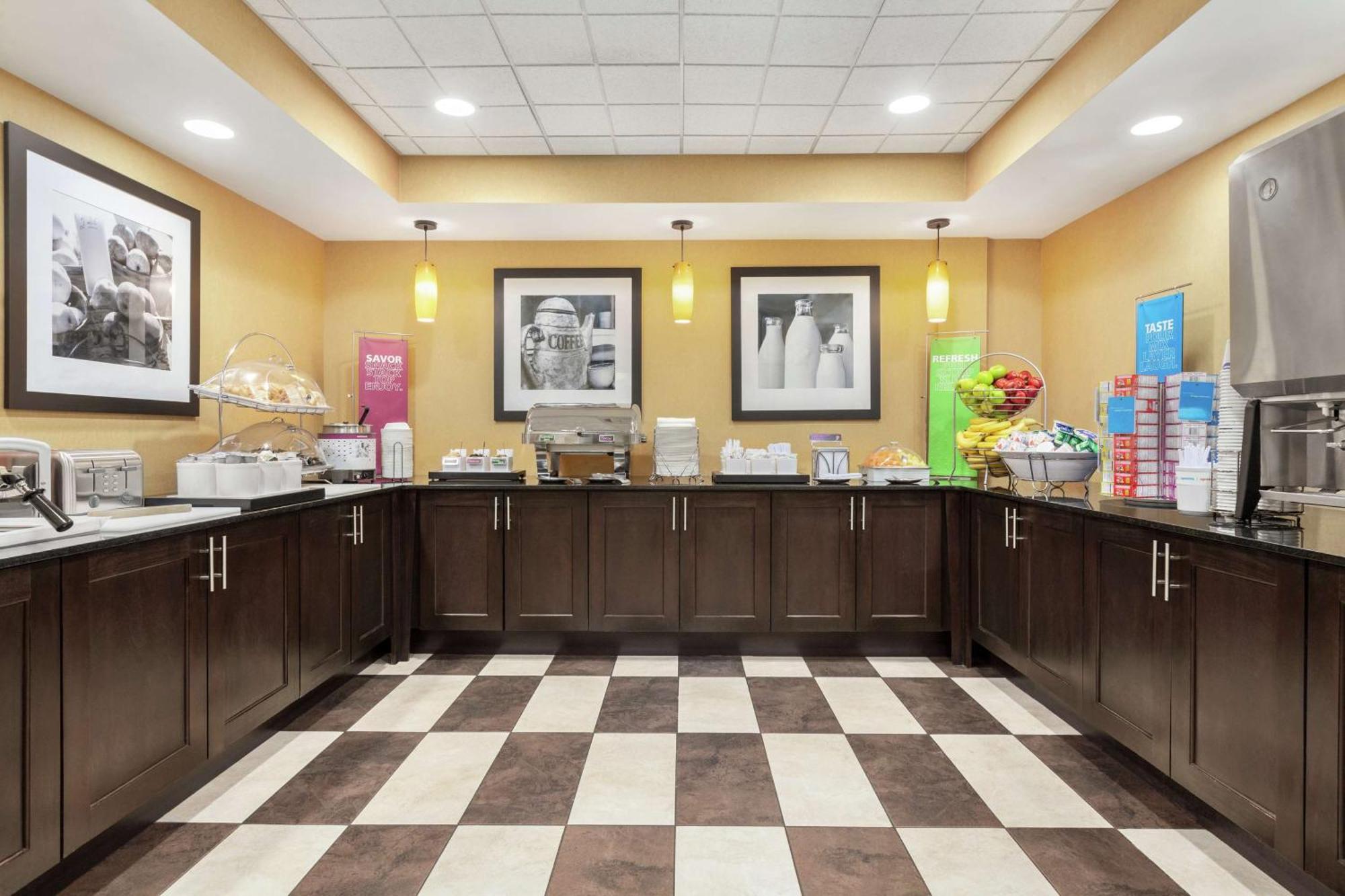 Hampton By Hilton Oklahoma City I-40 East- Tinker Afb Midwest City Exterior foto