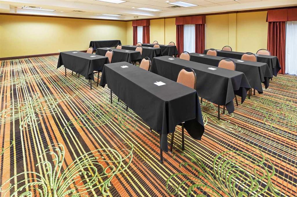 Hampton By Hilton Oklahoma City I-40 East- Tinker Afb Midwest City Einrichtungen foto